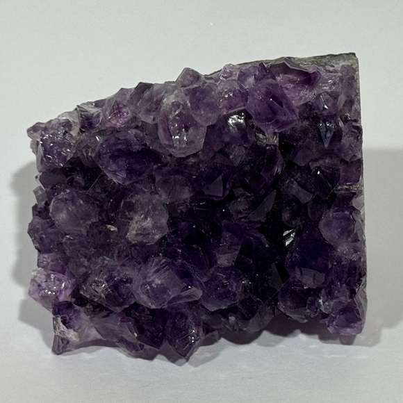 Self standing Amethyst - Picture 3 of 10